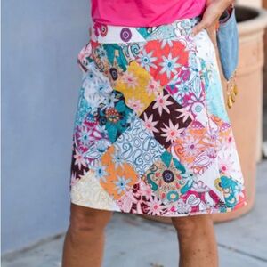 Rip*Skirt Hawaii- Beautiful patchwork print wrap skirt ~brand new in package!